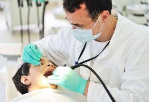 Стоматология: чтобы лечение зубов требовалось реже